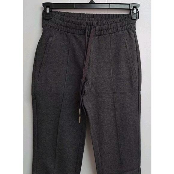 Amazon Essentials Women's Tapered Pant - Picture 12 of 14
